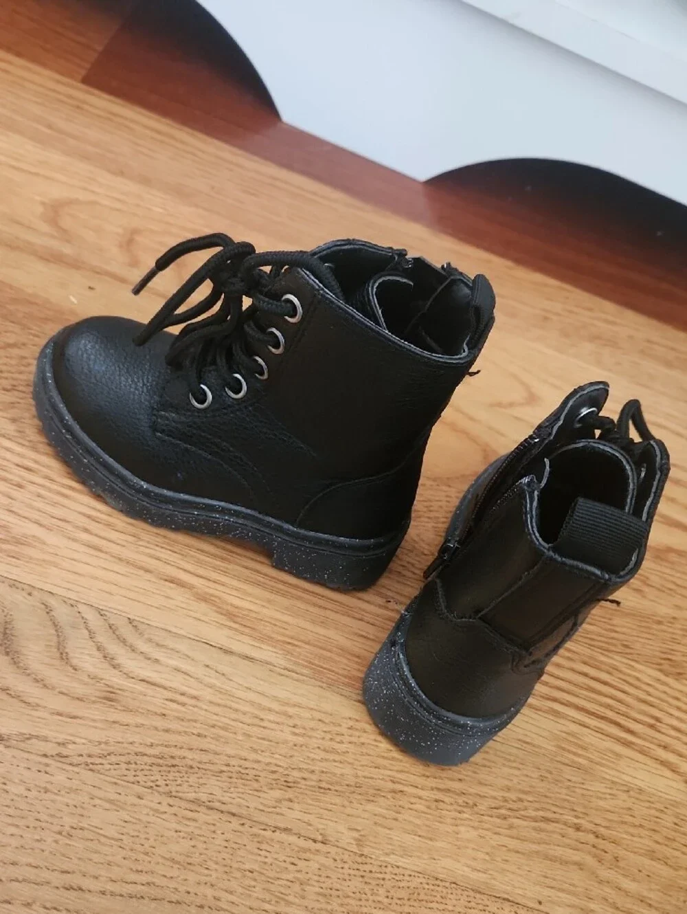 Sincerly Jules trendy black